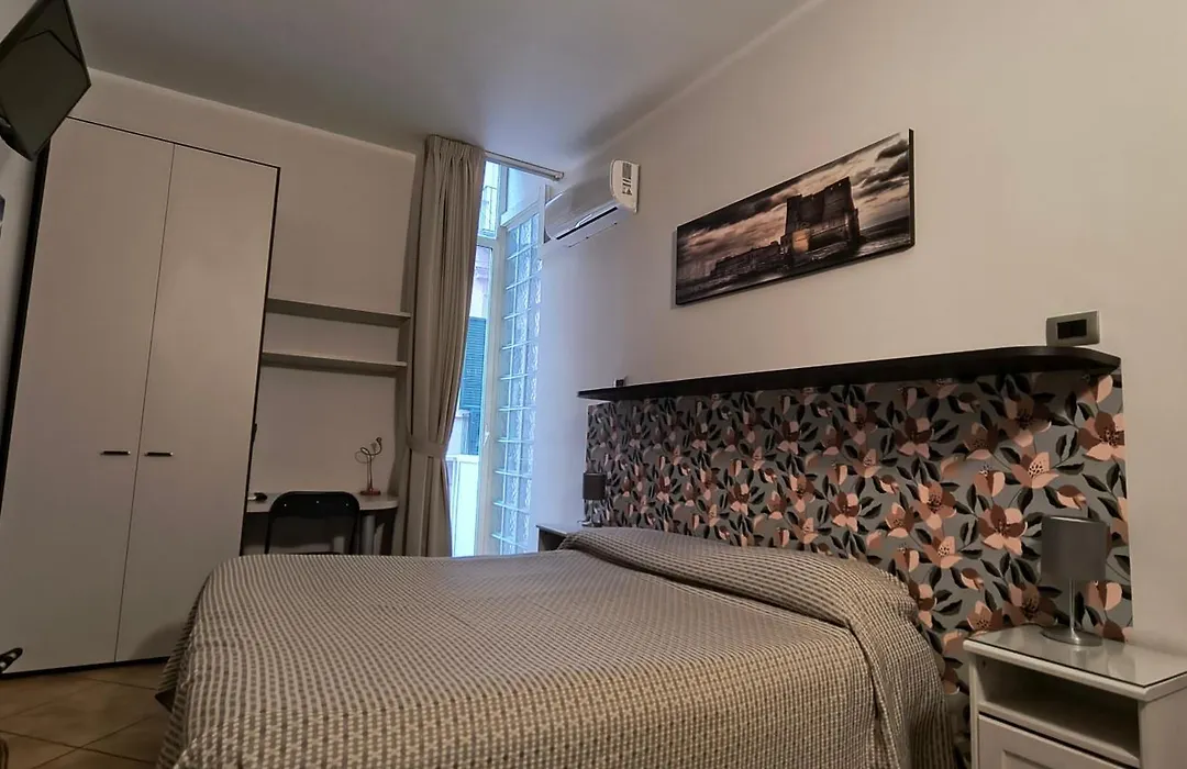 B&B Napoli Plebiscito-1